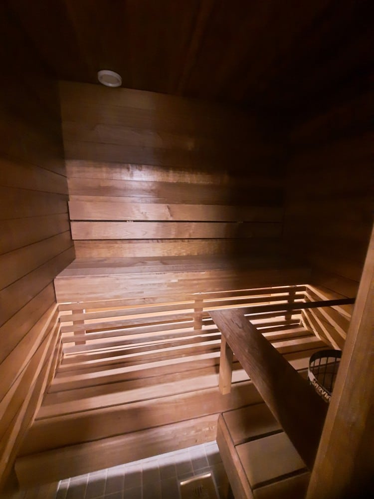 remontoitu sauna